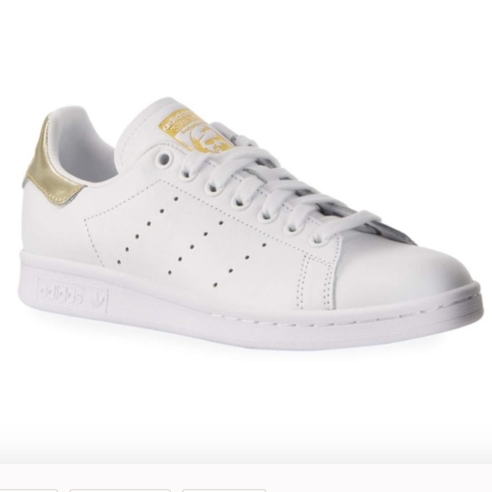Adidas Classic Stan Smith Sneakers, size 9 - Worn once!